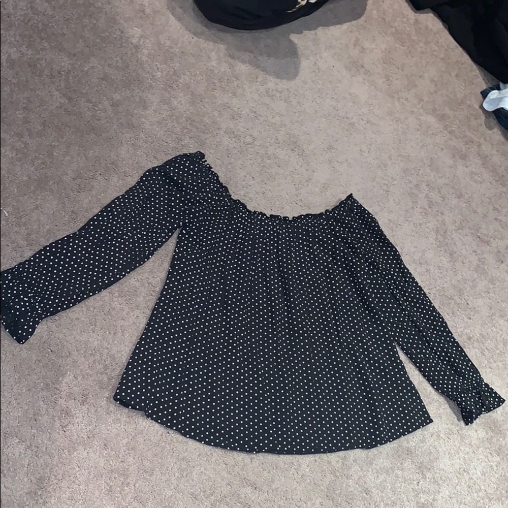 American eagle off the shoulder top